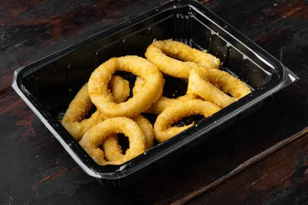 Homemade Crispy Onion Rings from Frozen Ones Using Air Fryer